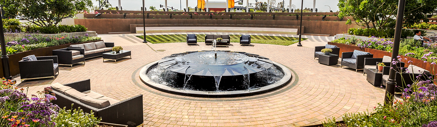 Village at La Floresta outdoor fountain and seating